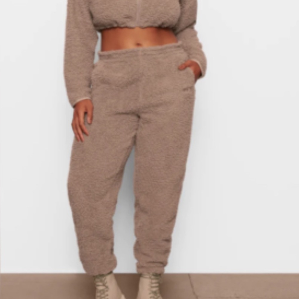 SKIMS Teddy Joggers